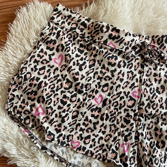 Leopard Print PJ Shorts - Picture 2 of 4